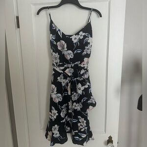 Banana Republic linen faux wrap floral dress NWOT, Size 12